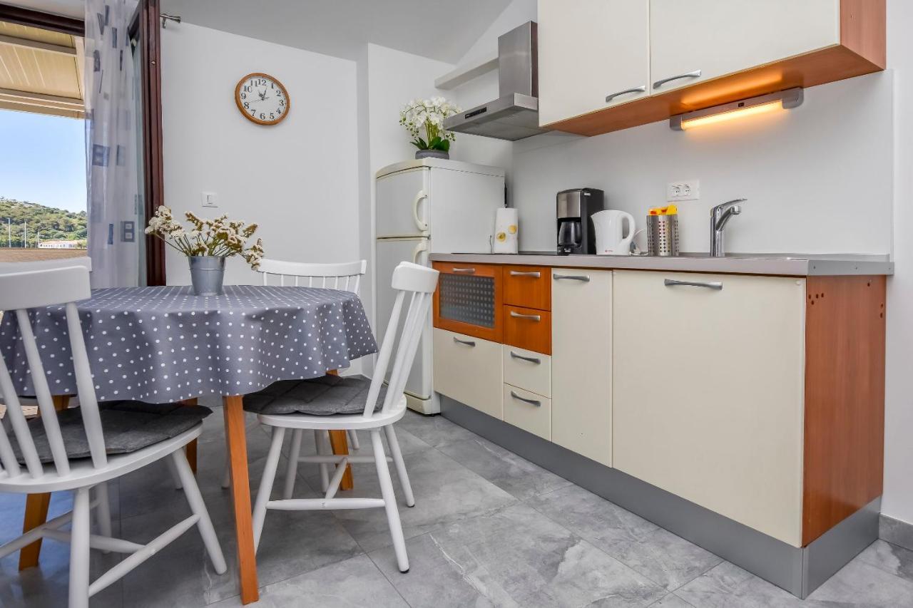 Apartments Sime Rogoznica  Zewnętrze zdjęcie